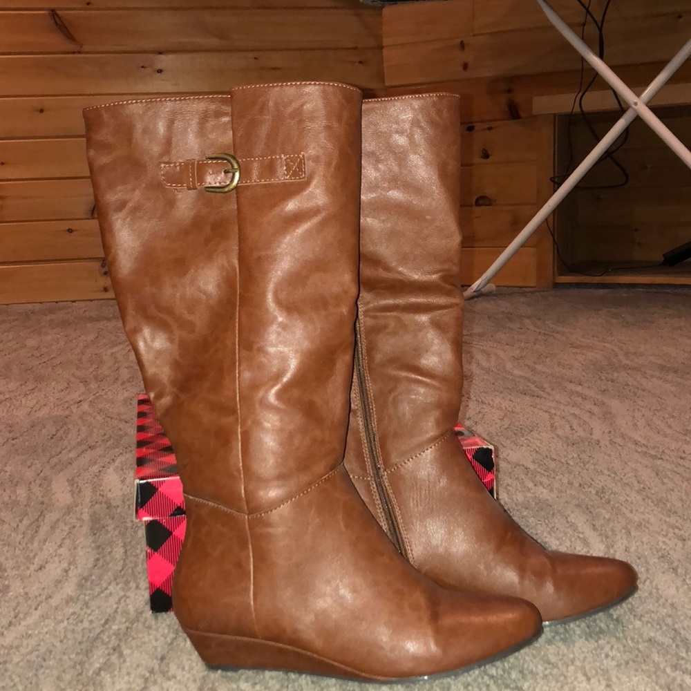 Wide calf boots